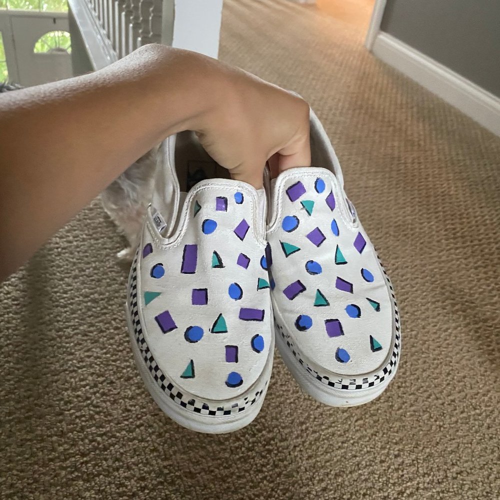 Hand Painted 80s inspired Vans - Picture 5 of 5